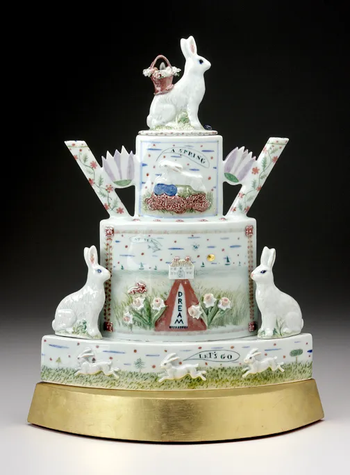 27253_Superior-Mara_A-Spring-Dream-Rabbit-Teapot_2008_MS_08_72dpi