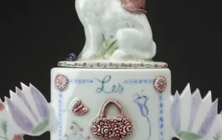 4 27253_Superior-Mara_A-Spring-Dream-Rabbit-Teapot_2008_MS_11_72dpi
